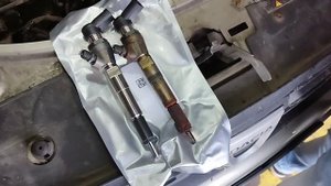 p0201 Dacia/Renault 1.5 DCI faulty injector replacement/ înlocuire injector defect, motor zgomotos.