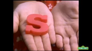 Sesame Street: Alphabet Song Remix