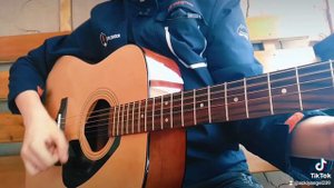 Я приду когда зацветет весна и окрасит в розовый собой облака....