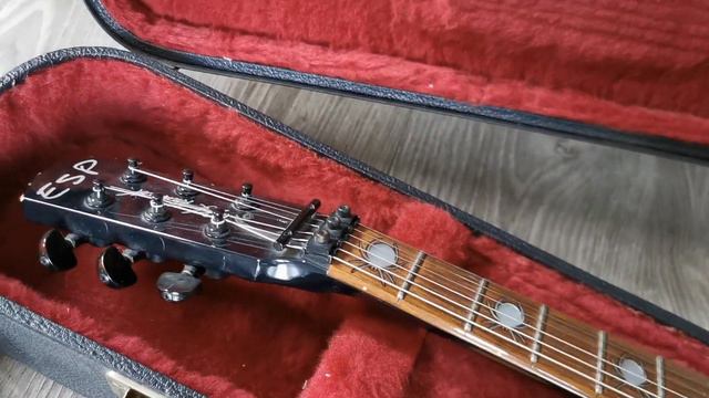 This weeks arrivals! Many cool guitars including Gibson Les Paul CC #1 Greeny & More смотреть онлайн