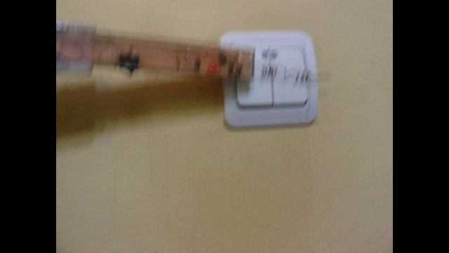 тестирование детектора скрытой проводки.mp4 смотреть онлайн