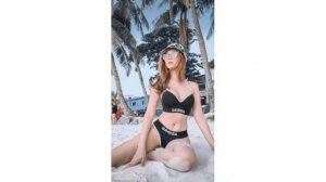 HRT MALE TO FEMALE TRANSGENDER TRANSITION / RUI MARIANO