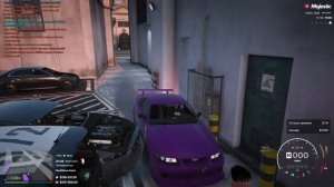 УГОНЩИК ДУШИТ НОНРП КОПОВ! УГОНКА МАШИН в GTA RP / MAJESTIC RP