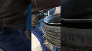Шиномонтаж RUN FLAT   235/35 R19 на 245/40R19