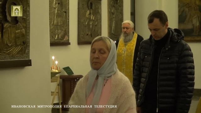 Всенощное бдение в Успенском соборе 10.01.2015 смотреть онлайн