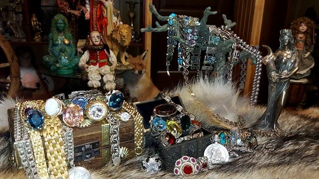 МОЯ ДЕНЕЖНАЯ МАНТРА.ДЛЯ ВСЕХ ВЕДЬМИНА ИЗБА смотреть онлайн