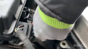 Замена передней лампы габарита Opel Astra h