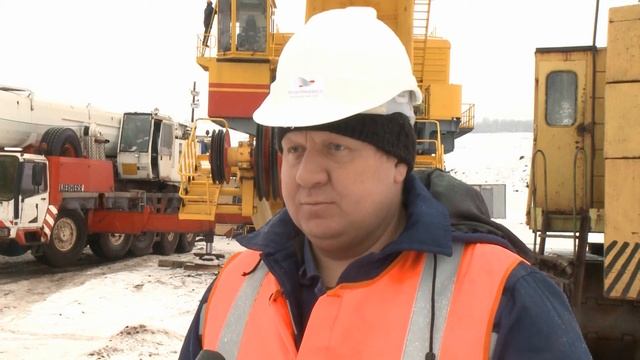 На МГОК поcтупил новый карьерный экскаватор ЭКГ 15 смотреть онлайн