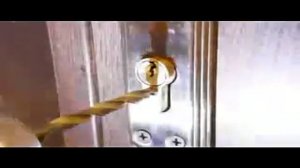Видео_урок.как_открыть_замок_если_нет_ключа