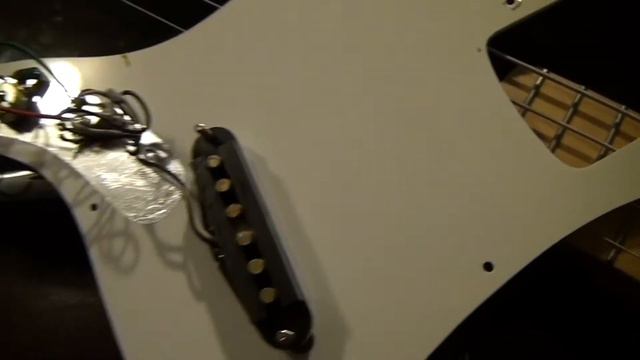 Under The Hood Of A Squier Affinity Bronco Bass -- I'm Not Surprised. смотреть онлайн