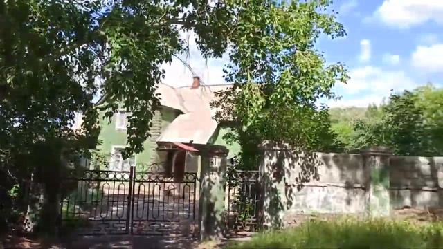 Магнитогорск, улица Щорса, посёлок Берёзки, Американские коттеджи, развалины клуба (25.07.2021)