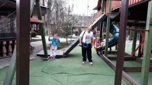 Адыгея. Терем у реки