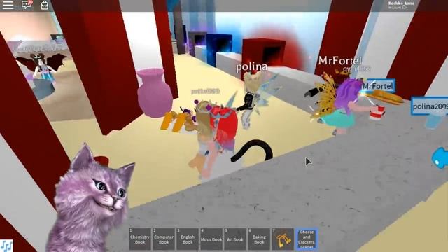 МЕНЯ ЗАКОРМИЛИ КЕКСИКАМИ НА НОВОМ УРОКЕ В ШКОЛЕ ФЕЙ в роблокс roblox Royale High School смотреть онлайн