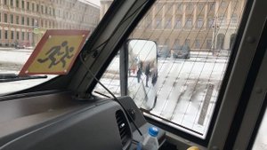 Водитель туристического автобуса