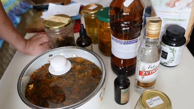 Как се сглобява жив крем, пример с Невен смотреть онлайн