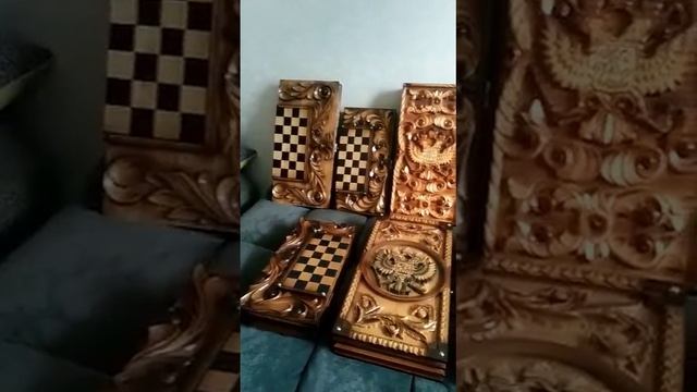 9_-_резные_нарды_89278683344_Изготовление_нард_мебели_и_декора_из_массива (online-video-cutter.com)