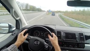 VW VOLKSWAGEN T6 MULTIVAN 2.0 TDI Highline Top Speed Test Drive on Autobahn