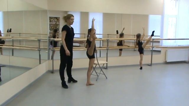 Упражнение - Удержание Пистолеты . Рубрика работаем дома смотреть онлайн