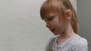 Котята устроили челлендж | пол это лава