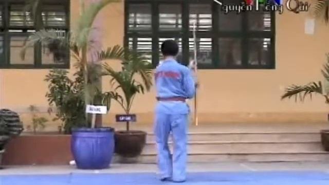 Tu Tuong Con Phap    Куэн  с  Шестом