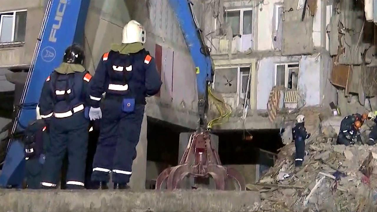 Число погибших в результате обрушения подъезда жилого дома в Магнитогорске выросло до 37