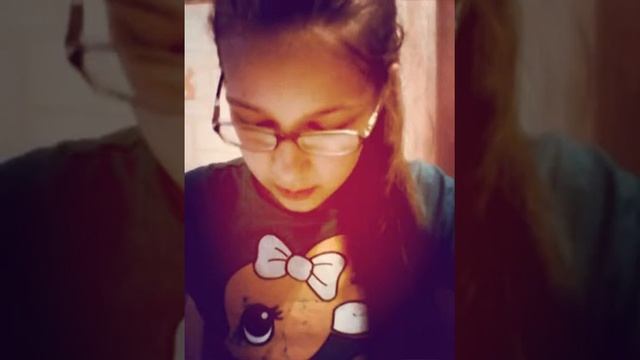 Геометрический орнамент в трёх тонах . смотреть онлайн