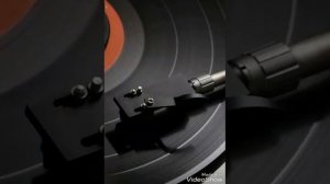 David Bowie - "Heroes" / "Helden"