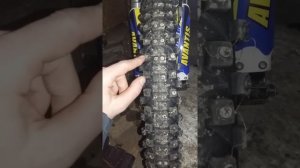 самый быстрый и бюджетный вариант шиповки моторезины без снятия колеса