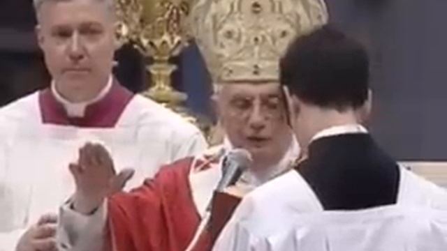 Патриарх и Папа читают символ веры вместе смотреть онлайн