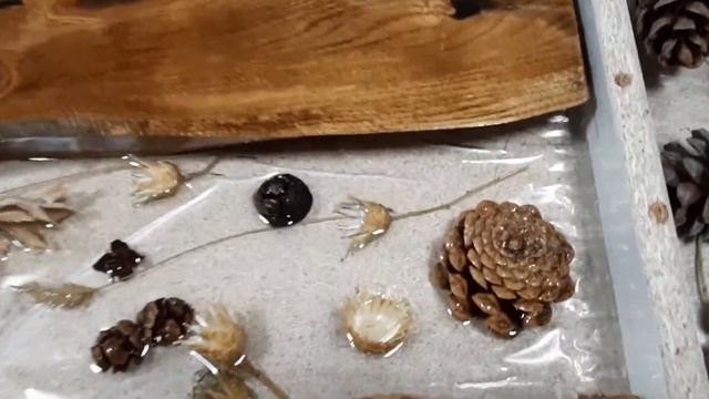 стол из эпоксидной смолы . 1 слой смотреть онлайн