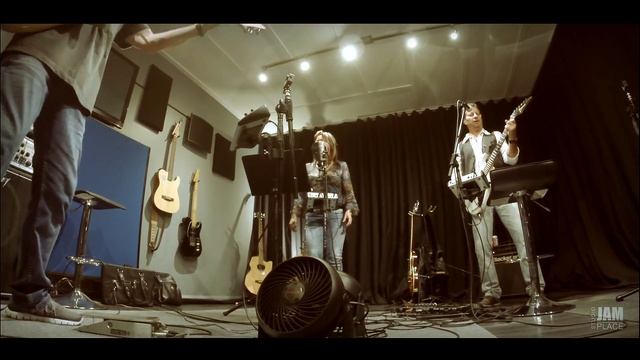 "Make You A Believer" (Sass Jordan) Cover смотреть онлайн