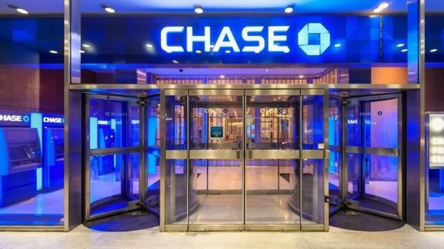 "JP Morgan Bank Shuts 5 Washington Branches ??? Tells Customers Prepare to Protect Your Money!" смотреть онлайн