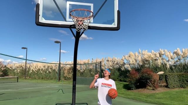 $10 FAKE NBA Basketball vs $60 REAL High School Basketball! World Record Challenge! смотреть онлайн