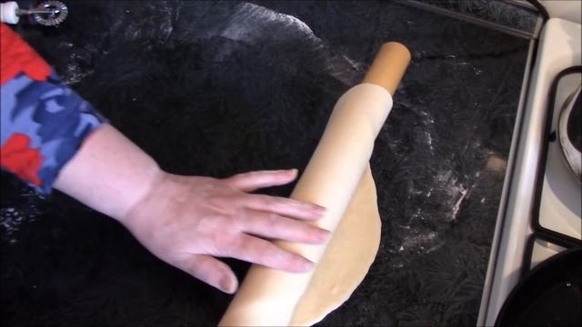 Очень пышный, нежный и вкусный Сливовый пирог из дрожжевого теста. Дрожжевое тесто для пирога .