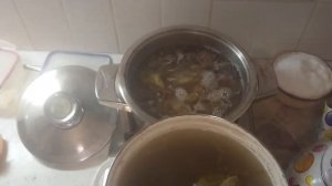 Мутный бульон н и прозрачный бульон
