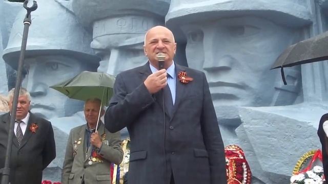 Елхот абон. Поздравление Главы МО Кировский район Накусова Б.Д. с Днем Победы смотреть онлайн