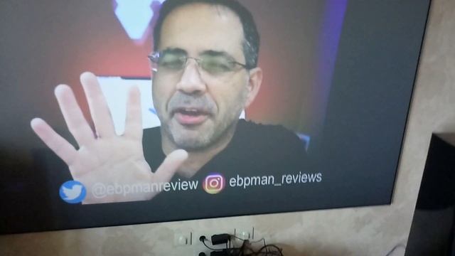 УКФ Проектор Xiaomi Mi 4K UST laser projector & ALR pet Screen смотреть онлайн