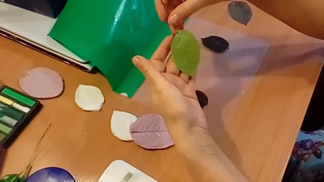 Листья розы из Х Ф . Быстрый способ с помощью маринованных листьев смотреть онлайн