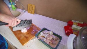 Макароны-бантики  с куриными ножками в аэрогриле
