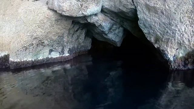 Балаклава, "Дышащий" грот Пасть Дракона смотреть онлайн