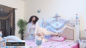 ARZOO-UNSEEN-NEW-BEDROOM-MUJRA---PAKISTANI-MUJRA-DANCE-2016