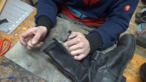 Сапоги северных регионов. Обрезка голенища, укорочение по высоте.