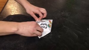 How to fold and play the cootie catcher