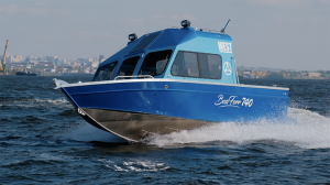 Мистер Практичность. Катер Bossforr 740 West Обзор