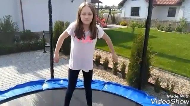 ОБЗОР НА БАТУТ😄 смотреть онлайн