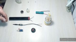 Супер помощник ! Аккумуляторная мини отвёртка , шуруповёрт своими руками