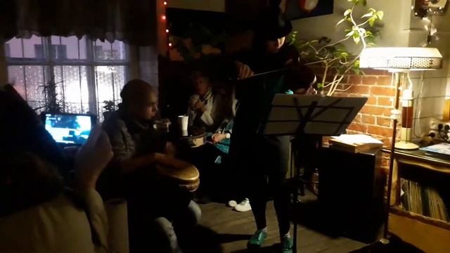 Ирландская скрипка в Cup of Peace смотреть онлайн