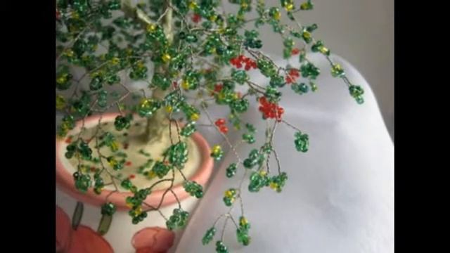 Бисер и бисероплетение-Калина из бисера смотреть онлайн