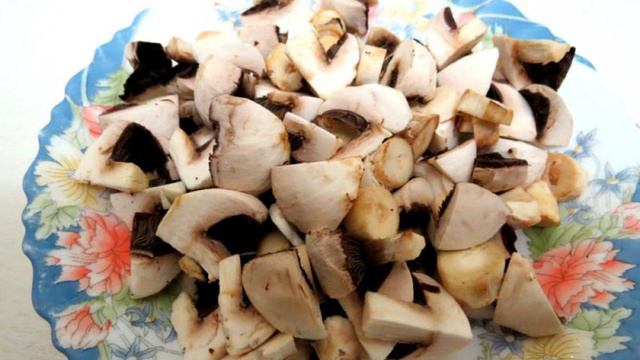 Кабачки тушёные со сметаной