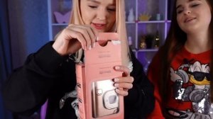 ПОДАРИЛА Сестре PlayStation 5 и iPhone 12 про/РАСПАКОВКА И РЕАКЦИЯ Алиса Лисова
